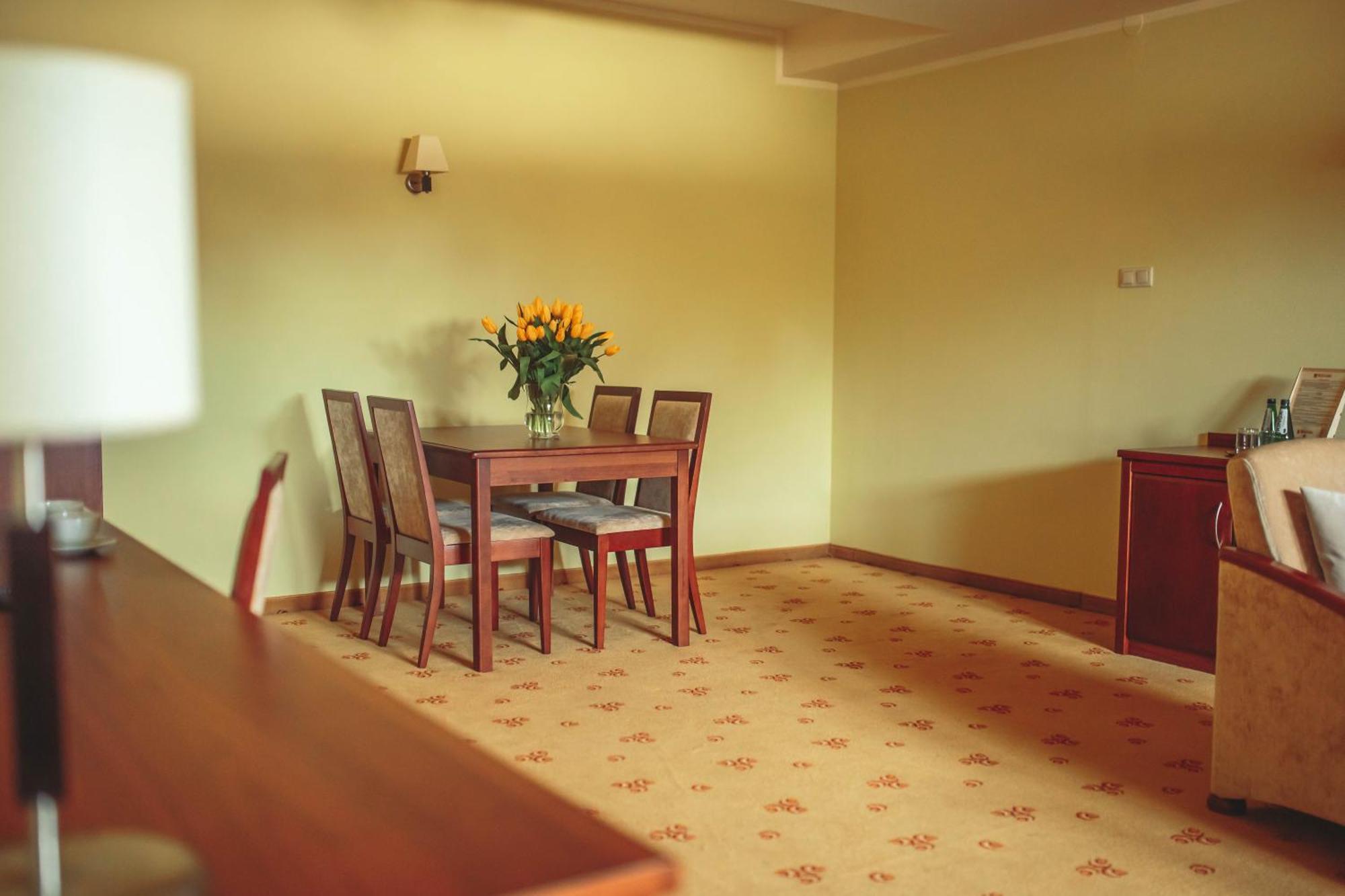 Hotel Rycerski Czeladz Luaran gambar